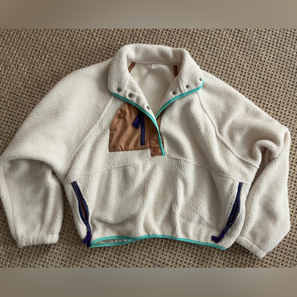 FP Movement Hit The Slopes Colorblock Pullover great condition no imperfections